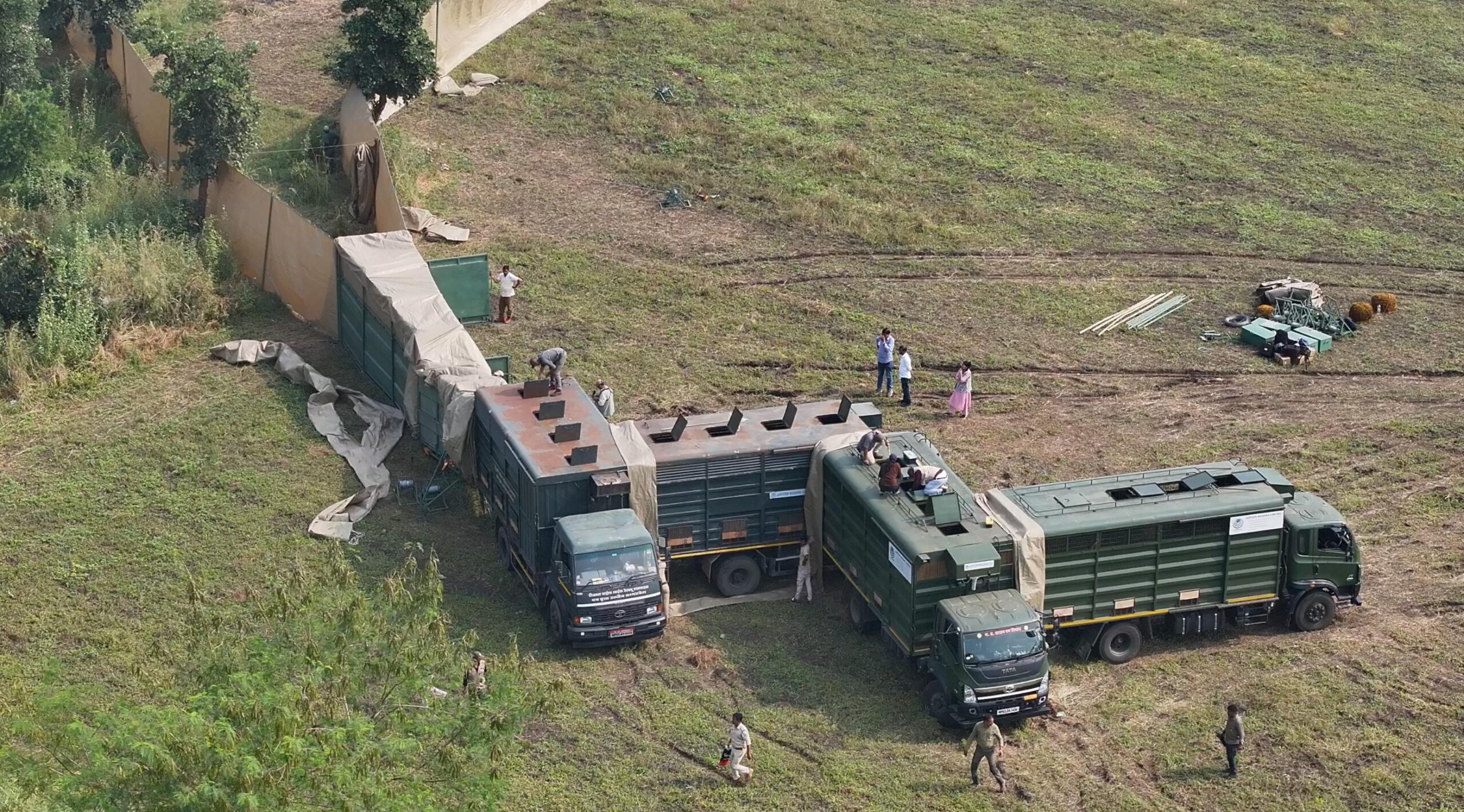 रानी दुर्गावती टाइगर रिजर्व में हेलीकॉप्टर से छोड़े गए 153 काले हिरन