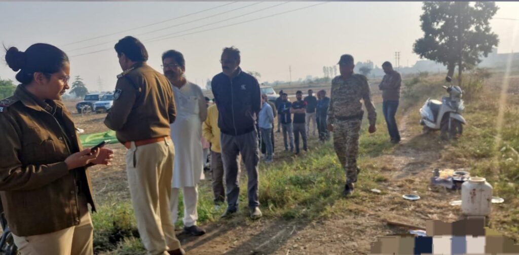 दमोह में कुल्हाड़ी मारकर हत्या से सनसनी दमोह में कुल्हाड़ी मारकर हत्या से सनसनी