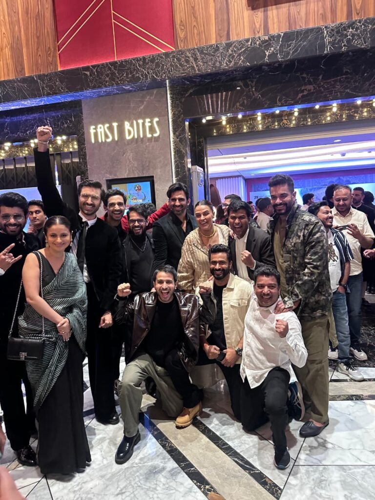 बुंदेलखंड का गौरव: अभिनेता देवेंद्र अहिरवार की फ़िल्म "120 बहादुर" 21 नवंबर को सिनेमाघरों में होगी रिलीज बुंदेलखंड का गौरव: अभिनेता देवेंद्र अहिरवार की फ़िल्म "120 बहादुर" 21 नवंबर को सिनेमाघरों में होगी रिलीज